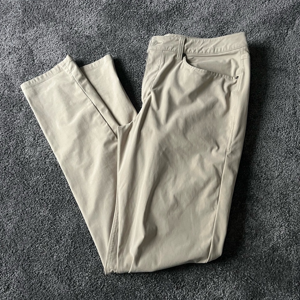 lululemon athletica Men's Khaki Chinos